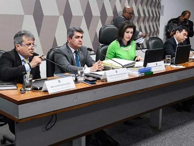 CCJ aprova indicados para representar Ministérios Públicos estaduais no CNMP