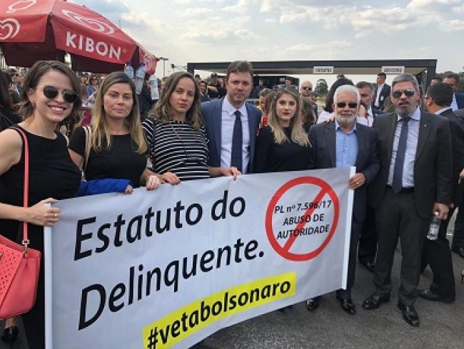 Abuso de autoridade: manifesto em Brasília reúne Ministério Público, Judiciário e Polícia
