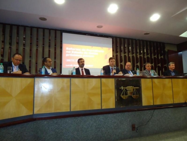 AGMP realiza seminário sobre a reforma da previdência do Estado de Goiás