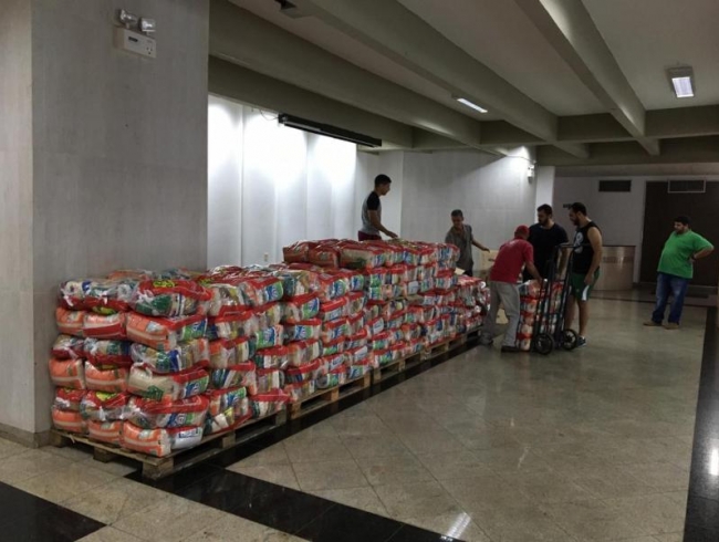 Associados arrecadam 5,5 toneladas em alimentos para entidades beneficentes