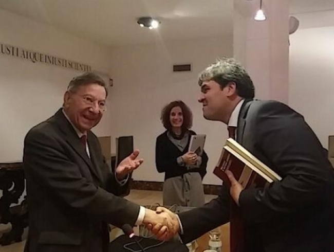 Promotor tem tese sobre constitucionalismo pluralista aprovada com louvor em universidade de Roma