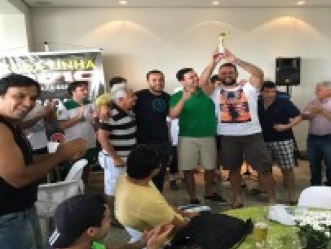 Time da AGMP conquista terceiro lugar na Copa de Futebol Society