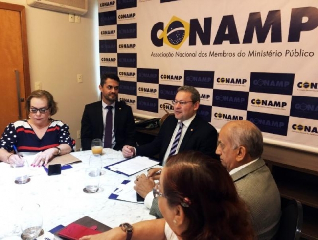 Ana Maria Mai é reconduzida à coordenação da comissão de aposentados e pensionistas da CONAMP