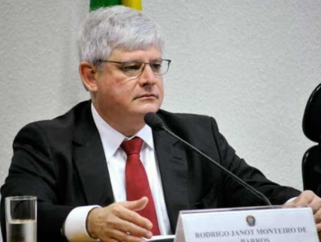 Rodrigo Janot é aprovado em sabatina pelo Senado Federal